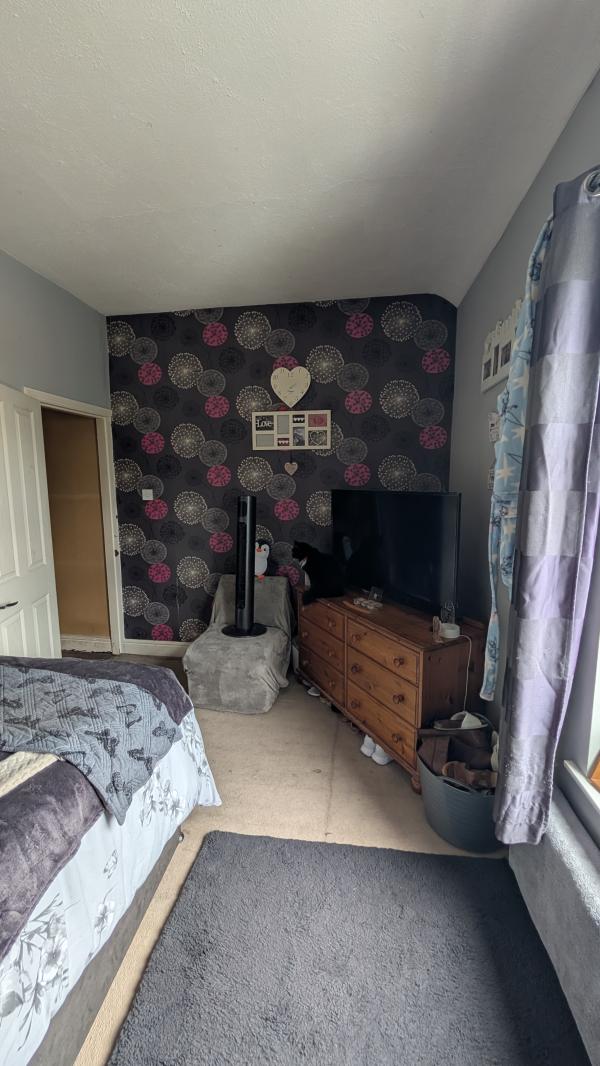 2 bedroom house in Harrogate House Exchange