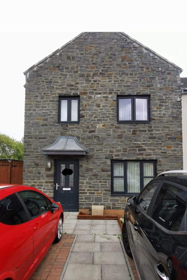 3 bedroom house in Blaenau Gwent House Exchange