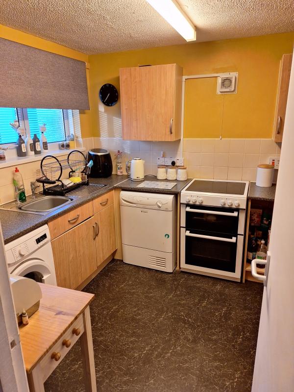 2 bedroom maisonette in Lordswood House Exchange