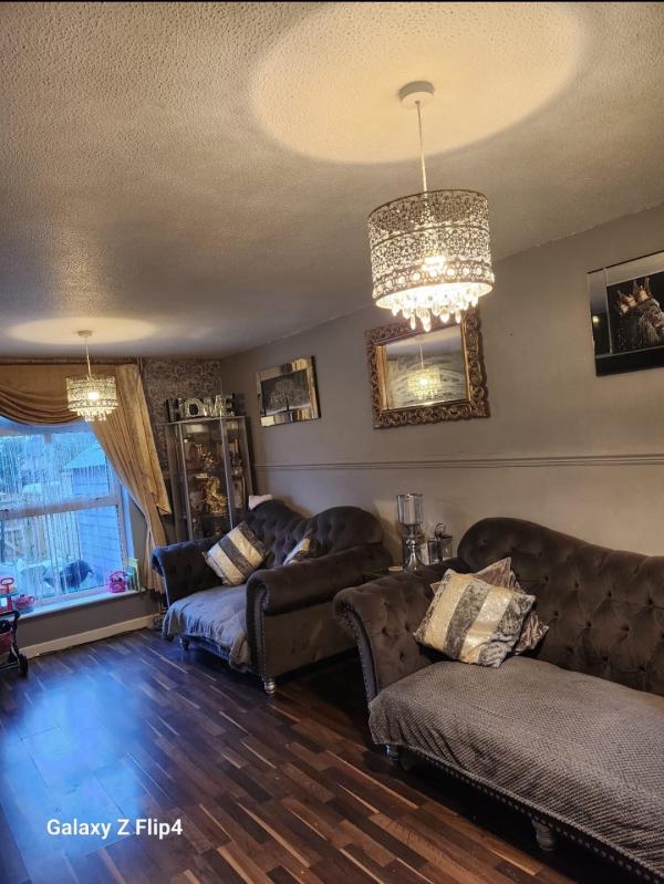 2 bedroom house in Luton House Exchange
