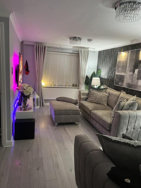 3 bedroom house in Leicester House Exchange