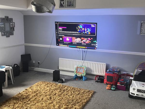 2 bedroom flat in Wolverhampton House Exchange