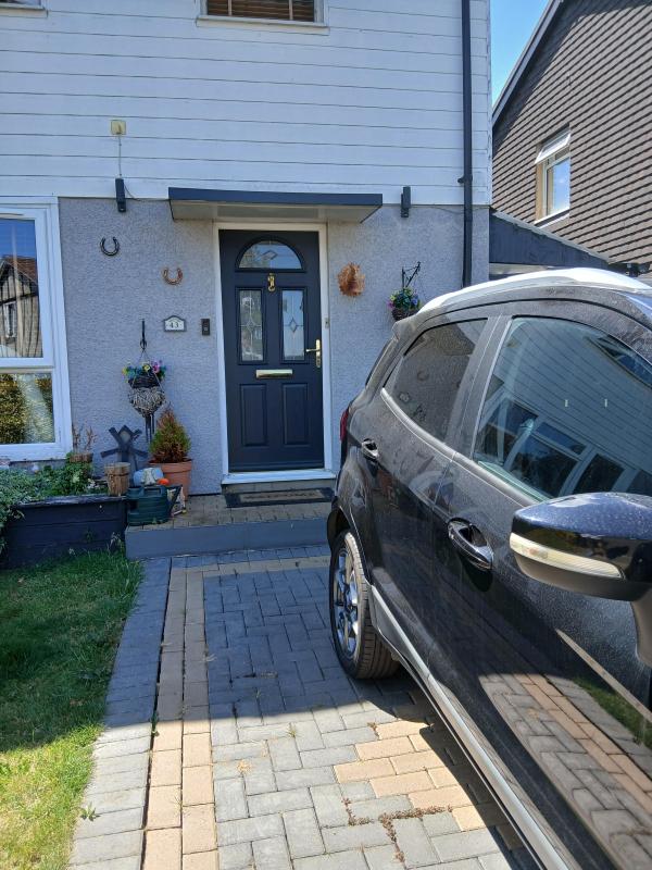 3 bedroom house in Loughton House Exchange