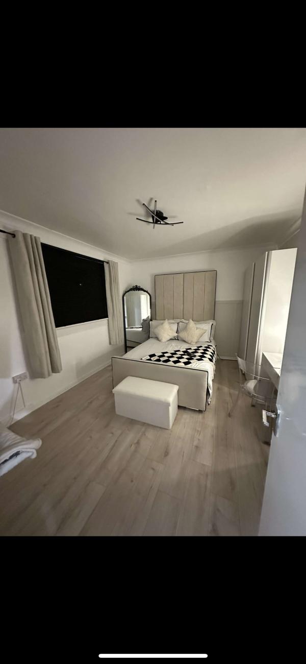 1 bedroom flat in Holytown House Exchange