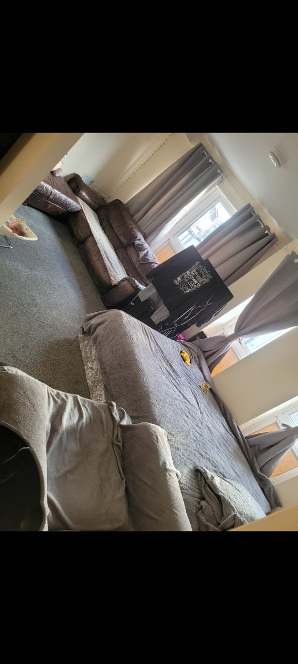 2 bedroom flat in Worcester House Exchange