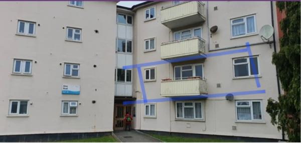 2 bedroom flat in Plympton House Exchange