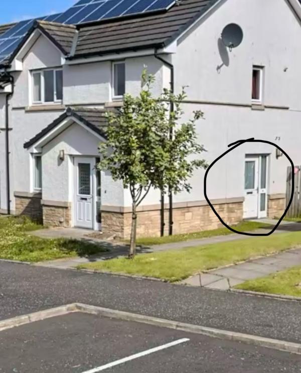 1 bedroom house in Blackburn House Exchange