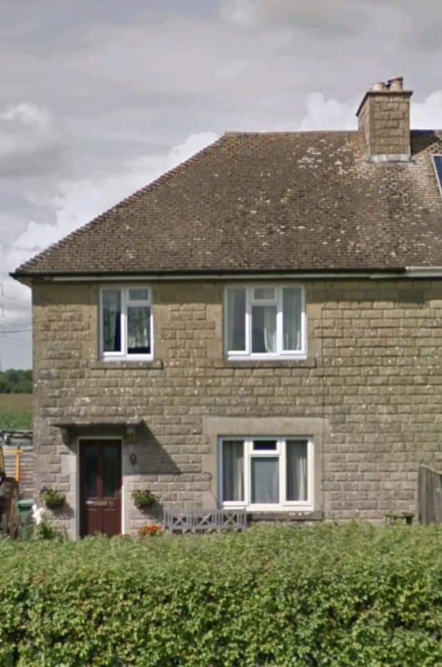 4 bedroom house in Great Somerford House Exchange