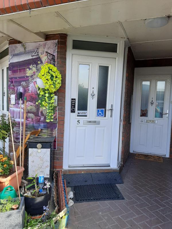2 bedroom flat in Bury House Exchange