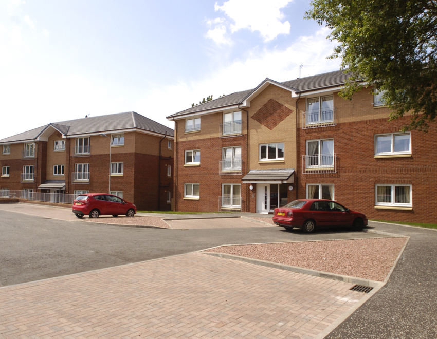 2 bedroom flat in Wishaw House Exchange