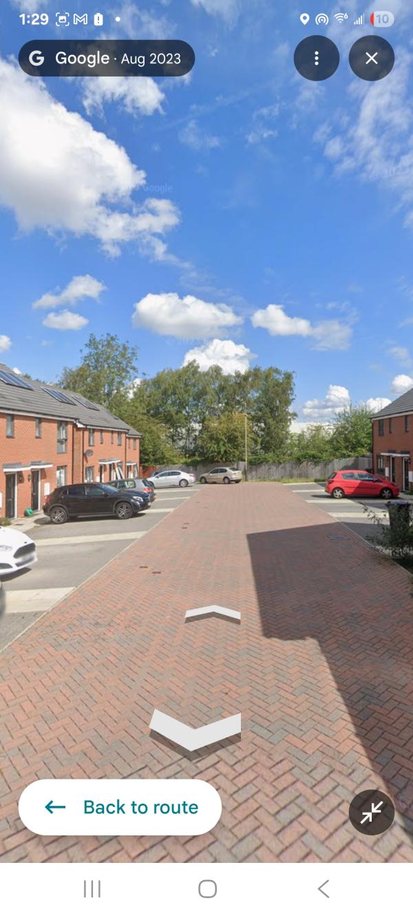 2 bedroom house in Leicester House Exchange