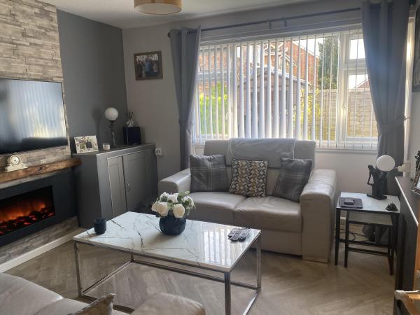 1 bedroom bungalow in South Benfleet House Exchange