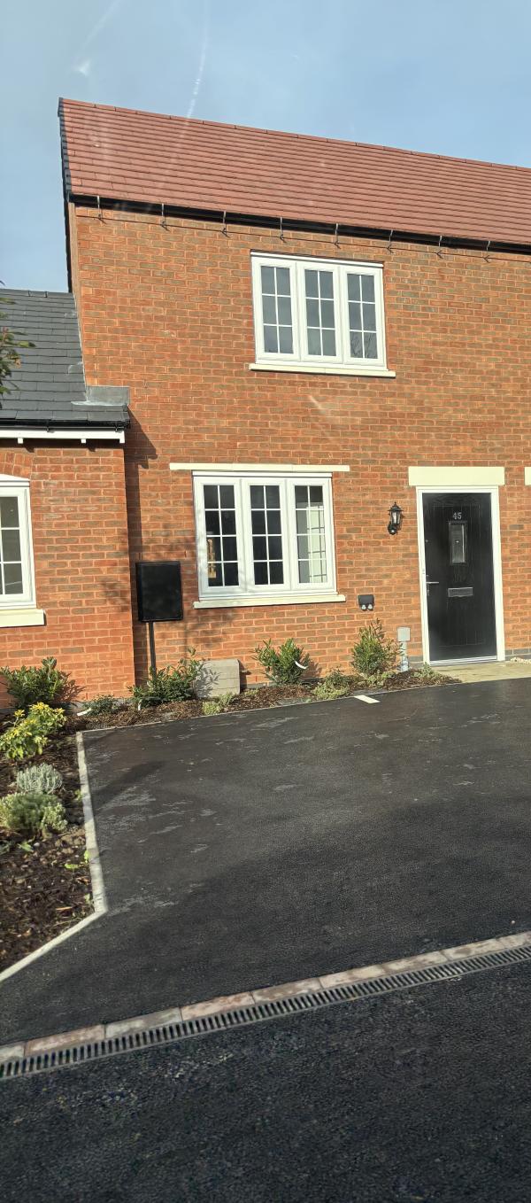 2 bedroom house in Fleckney House Exchange