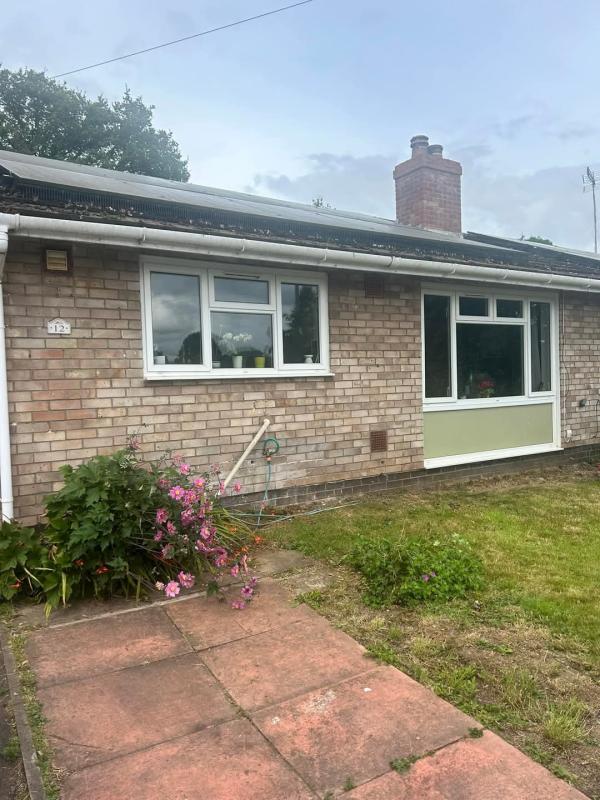 2 bedroom bungalow in Luston House Exchange
