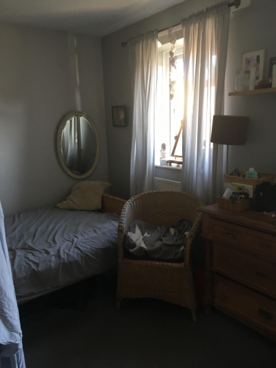 2 bedroom house in Esher House Exchange