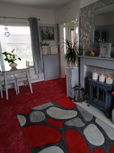 2 bedroom bungalow in Mold/Yr Wyddgrug House Exchange