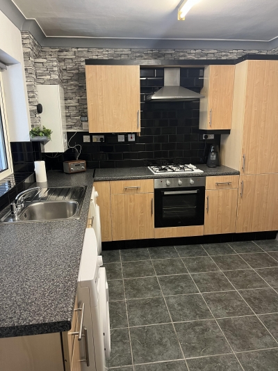 3   bedroom house in Peterborough