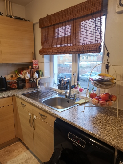 3   bedroom house in Englefield Green