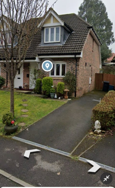 2 bedroom house in Coulsdon House Exchange