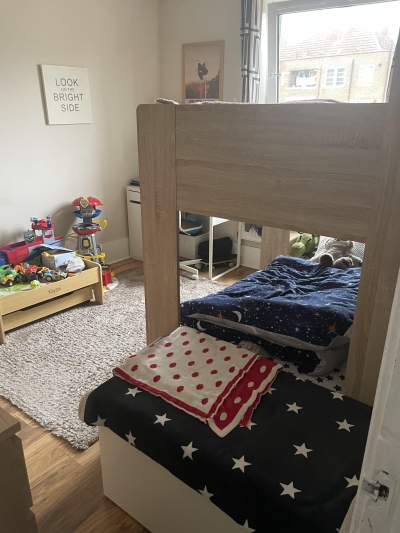 2   bedroom flat in Elephant and Castle