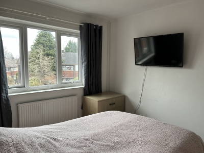 2   bedroom flat in Heywood