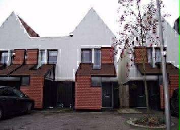 2 bedroom house in Harlow House Exchange