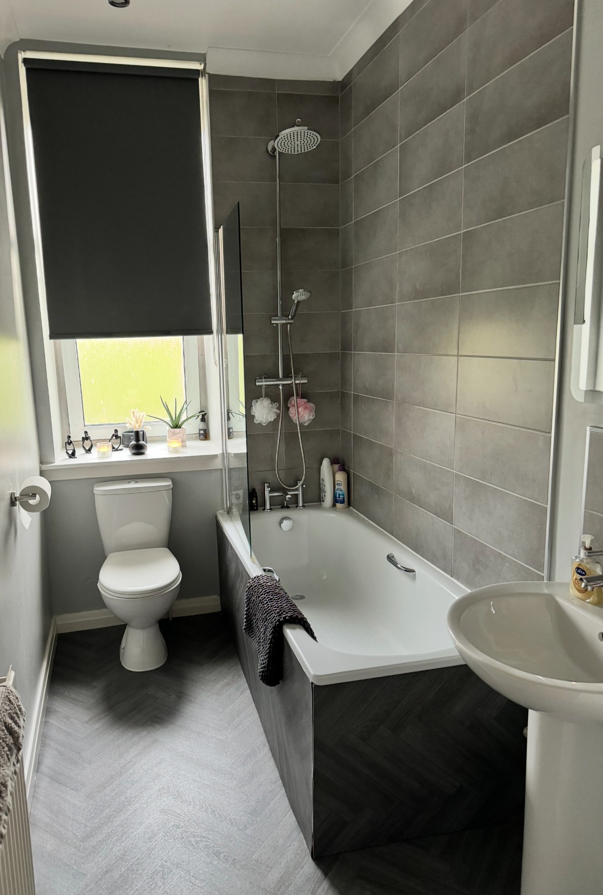 2 bedroom flat in Yoker House Exchange